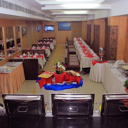 טריואנדרום Pattom Royal Hotel מראה חיצוני תמונה